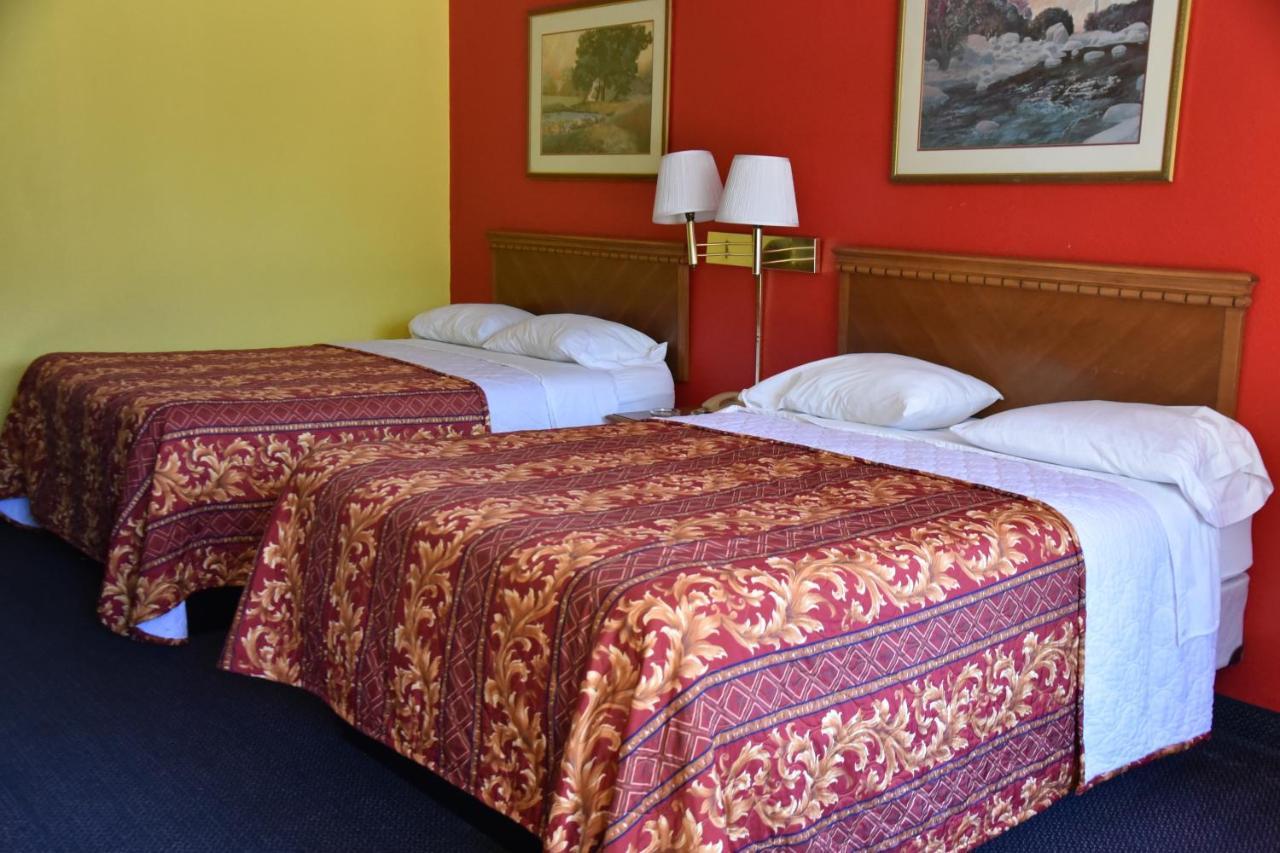 Homeplace Inn Jacksonville 外观 照片