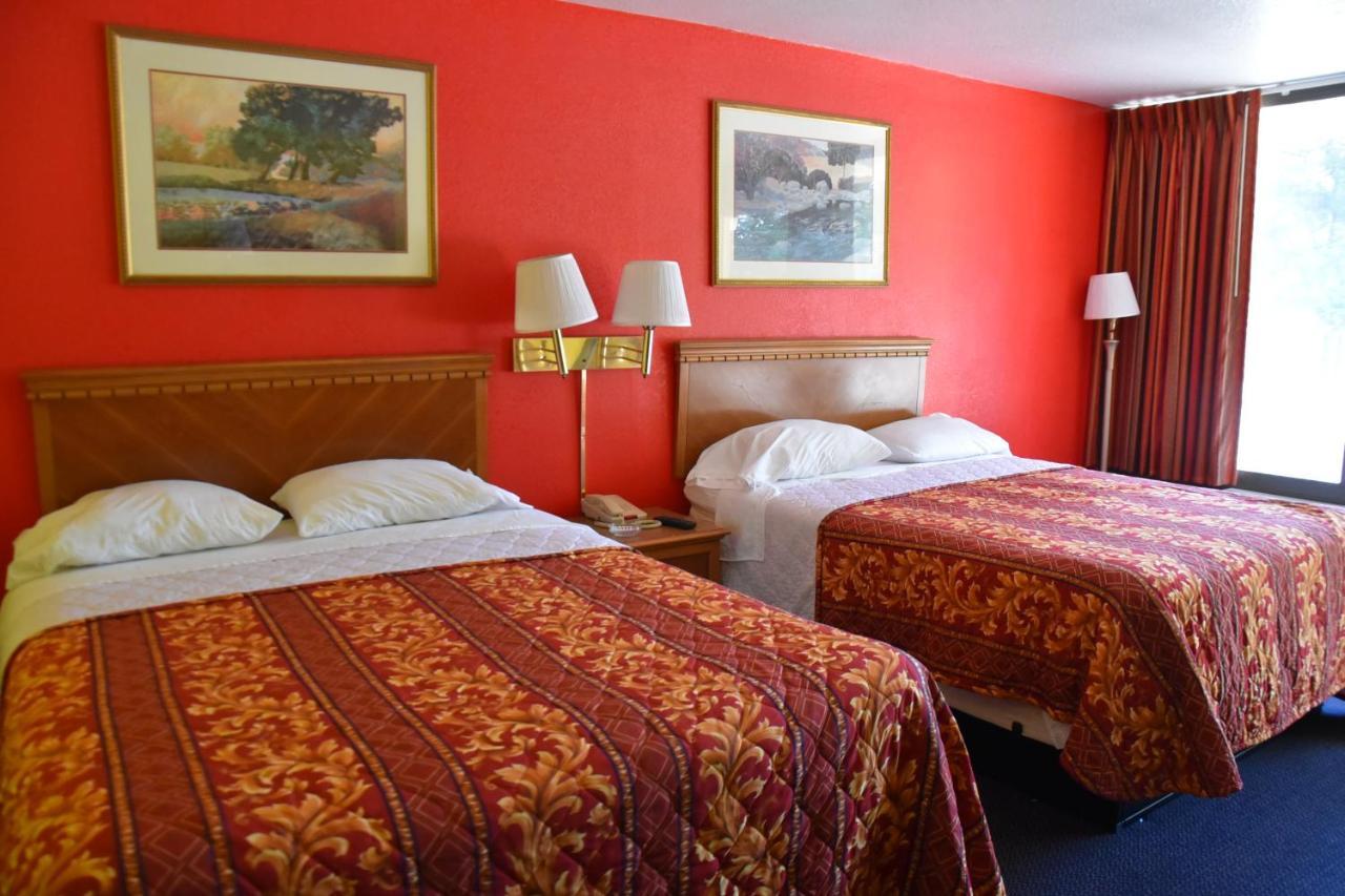 Homeplace Inn Jacksonville 外观 照片