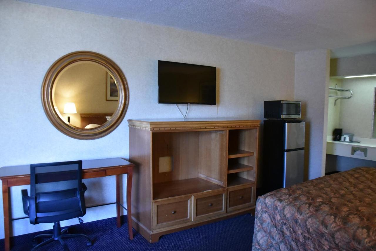 Homeplace Inn Jacksonville 外观 照片