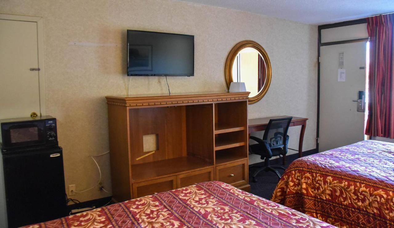 Homeplace Inn Jacksonville 外观 照片