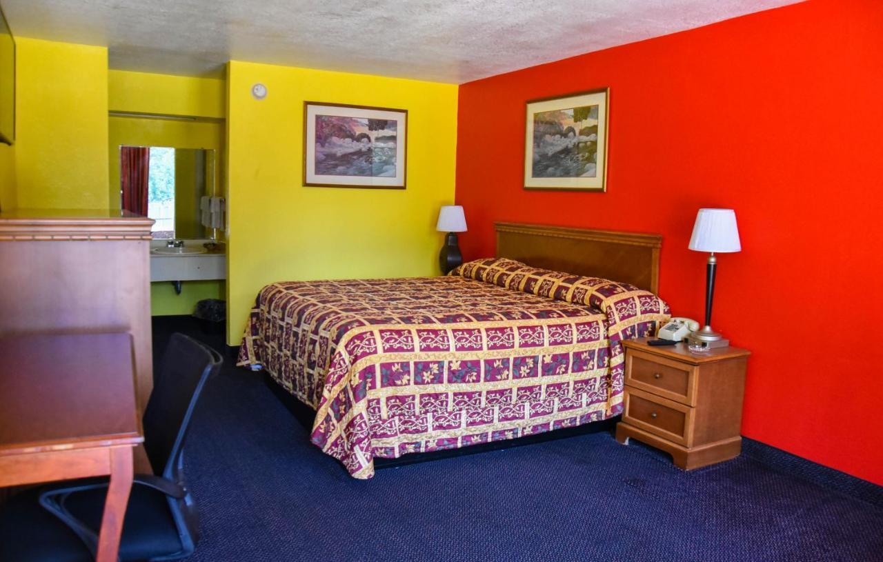 Homeplace Inn Jacksonville 外观 照片